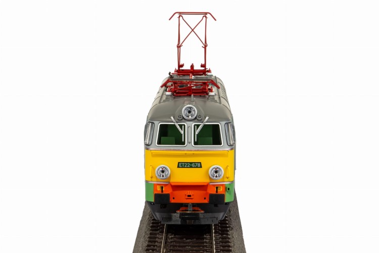 8103