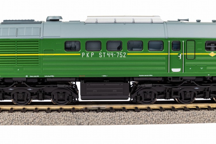 8146
