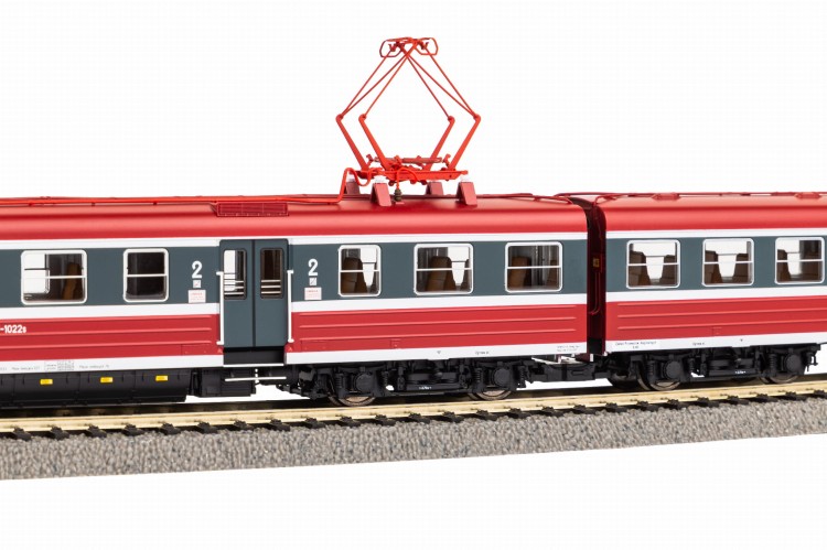 8082