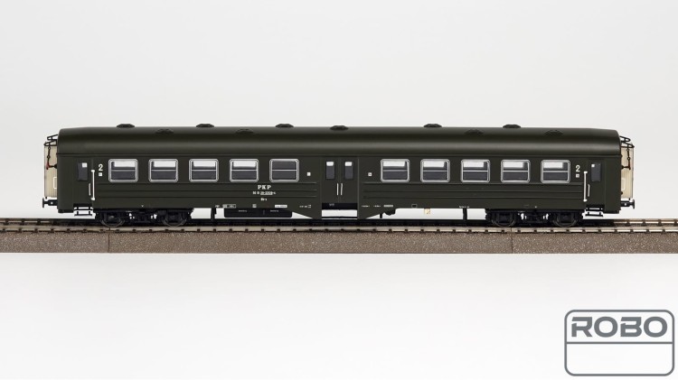 302020-zestaw-3-wagonow-2-klasy-stacja-jarocin-ryflak (4).jpg
