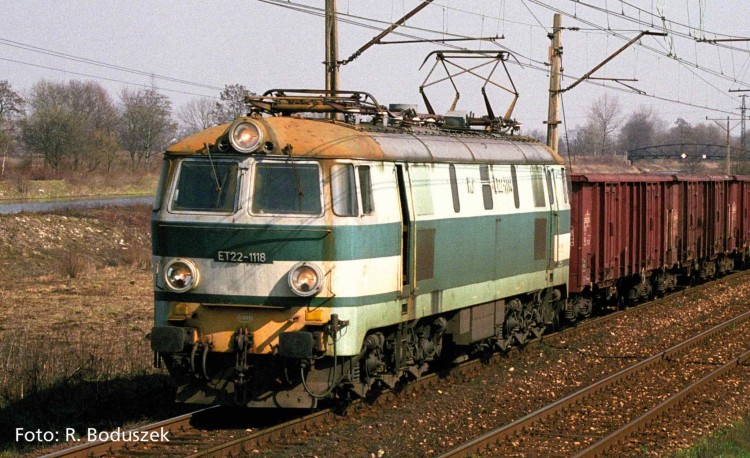 8779-scaled