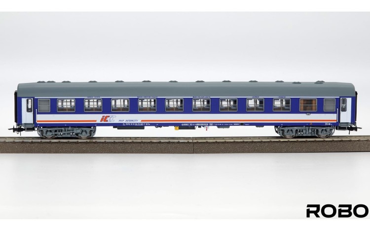 8612