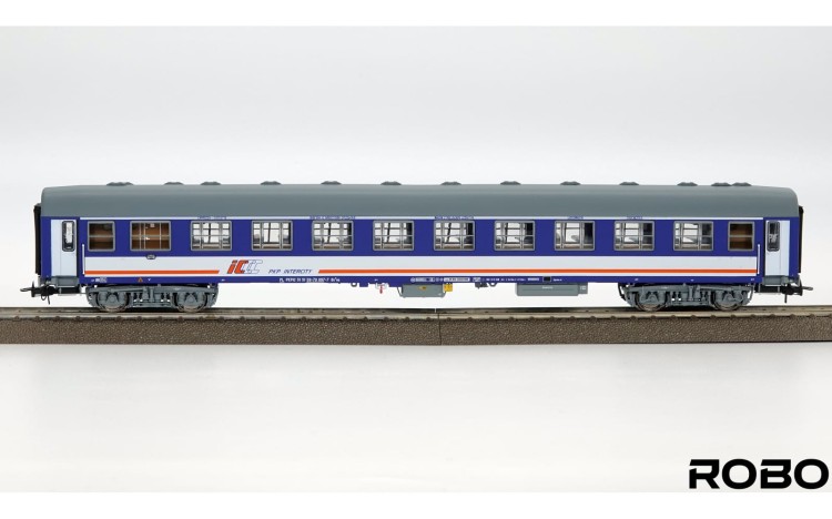 8613