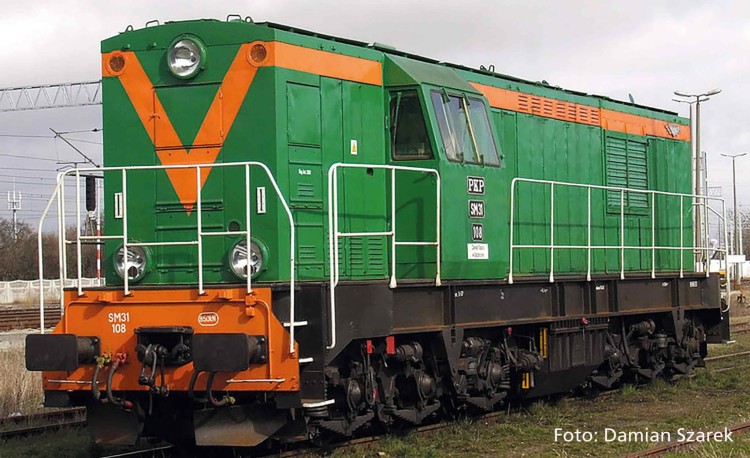 8564-scaled