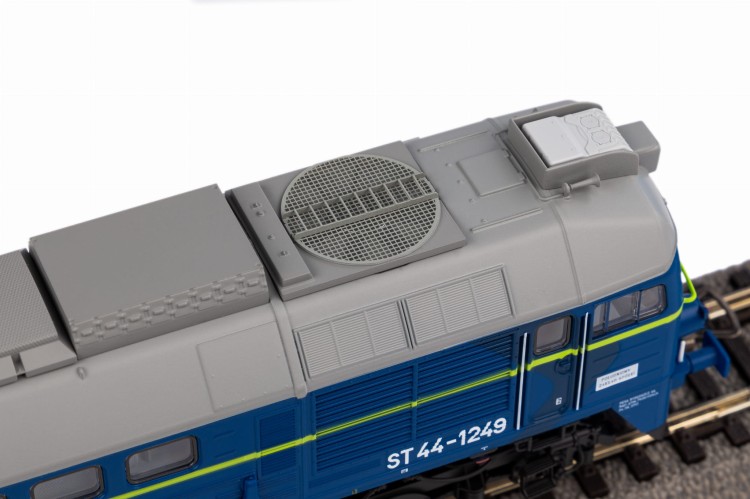 8459
